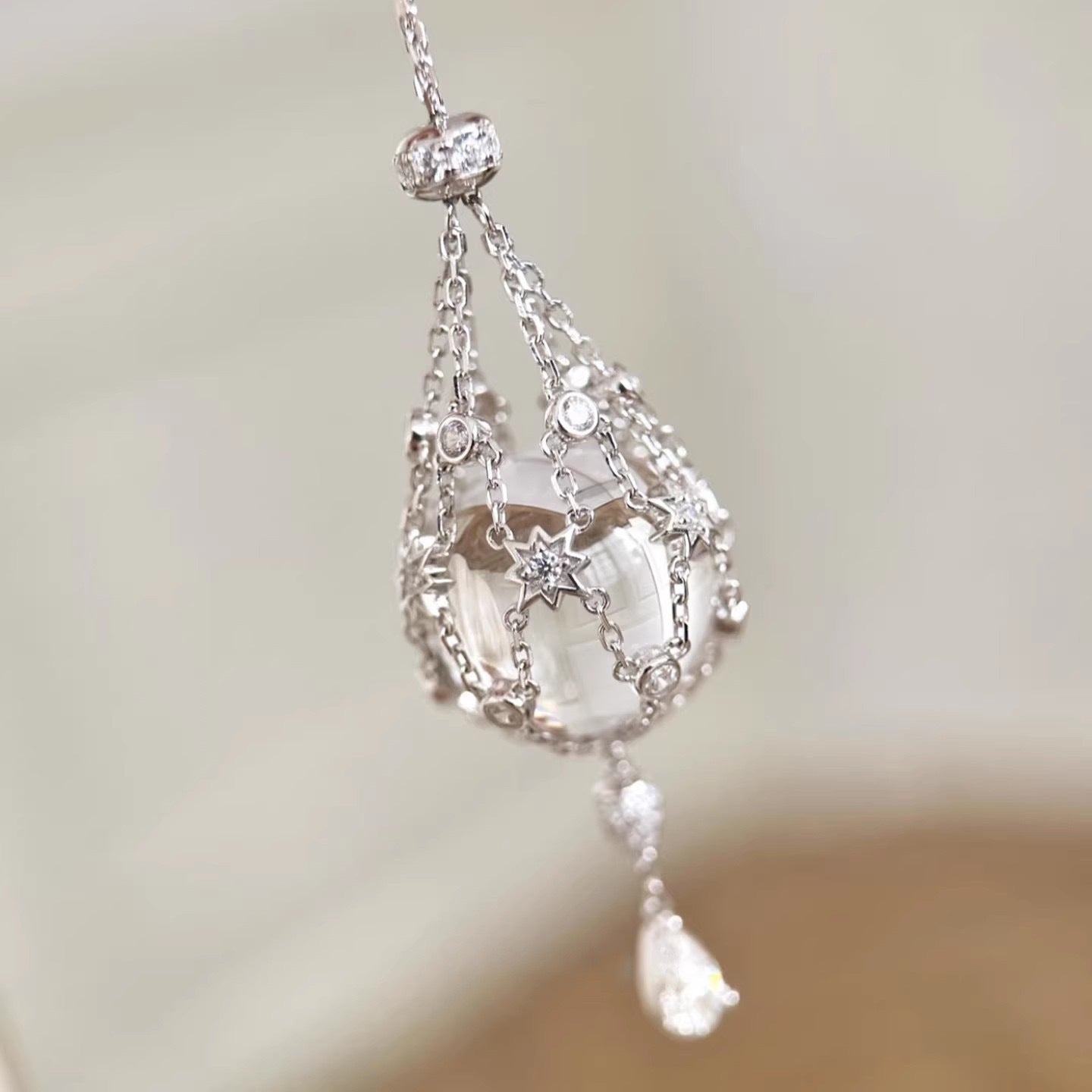 Perlione Lavalier in Süßwasserperle 14,0–15,0 mm